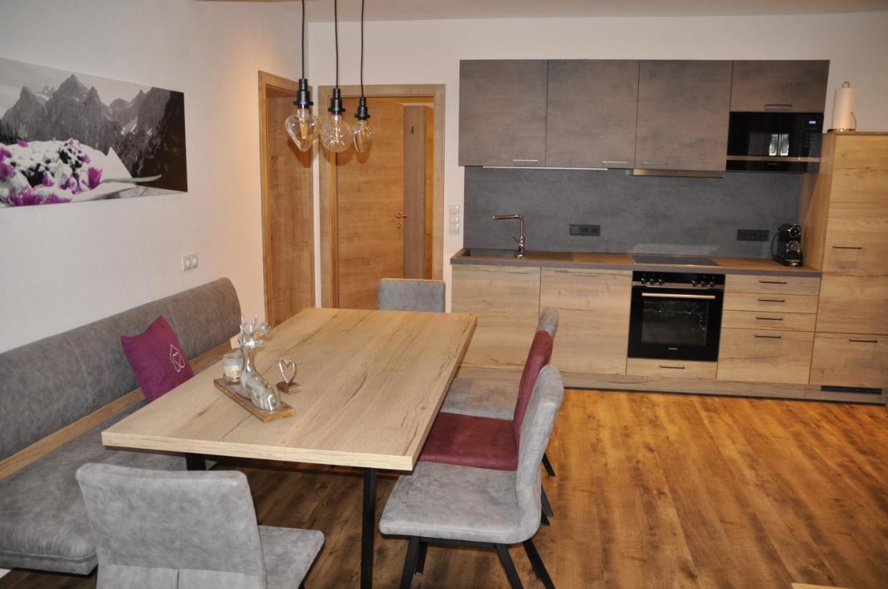 Herzis Appartements Wagrain Exterior photo